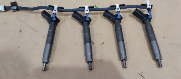 4x Suutin OEM A6540700087 Mercedes V-Class image 4