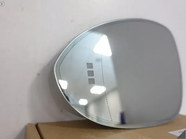 Verre de rétroviseur gauche avant OEM 66359849 Porsche Cayenne image 4