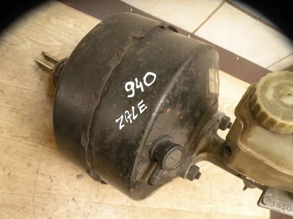 Volvo 740 940 960 Servo + Rempomp image 2