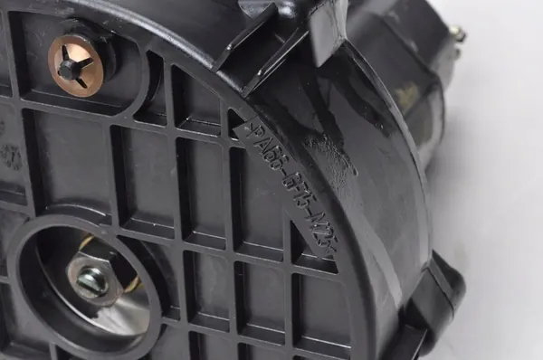 MERCEDES W211 5.0 V8 BOMBA DE AR A0001403785 image 2