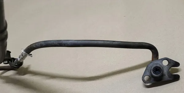 OEM 8K1422893DB Servostyrningsslang för Audi image 4