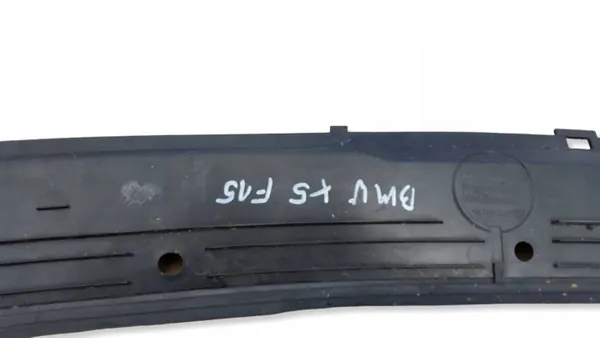 Conducto de aire BMW X6 E71 OEM 15671610 - Usado image 8
