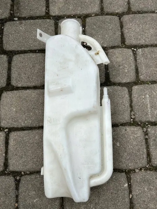 Réservoir de liquide de refroidissement OEM 68091500AD Jeep image 2