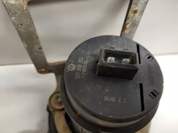 Pompe à air secondaire OEM 021959253 VW Sharan image 4