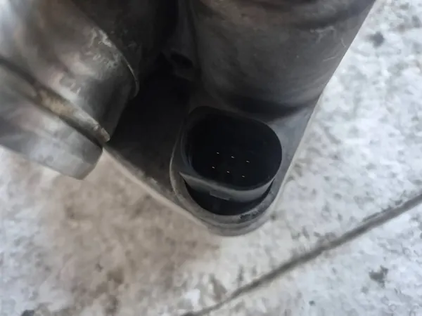 Corpo de borboleta 06A133062AT Audi A3 Sportback VW Golf V 1.6 image 5