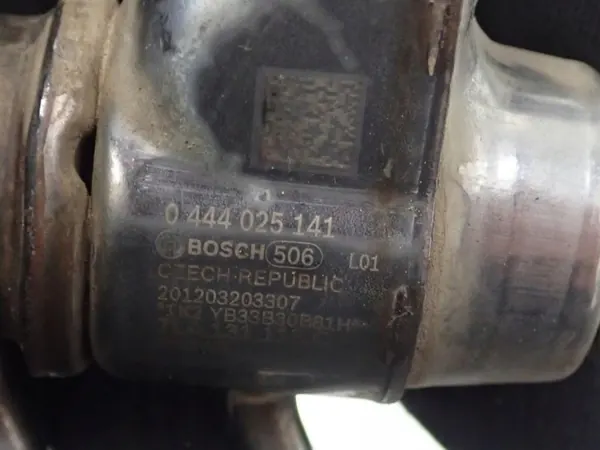 Injector AdBlue OEM 7LA131113C para VW Transporter image 3