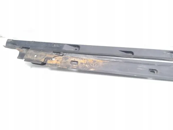Panel de protección de umbral Audi Q4 OEM 89A825212 image 10