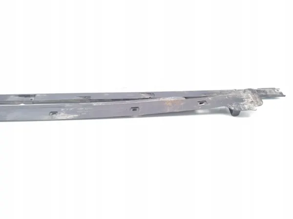 Panel de protección de umbral Audi Q4 OEM 89A825212 image 3