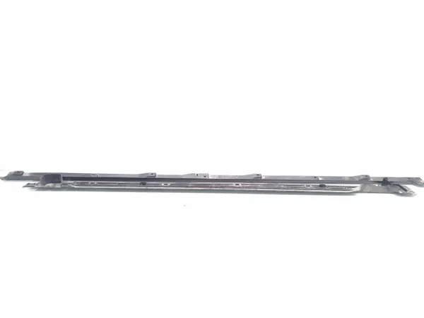 Panel de protección de umbral Audi Q4 OEM 89A825212 image 5