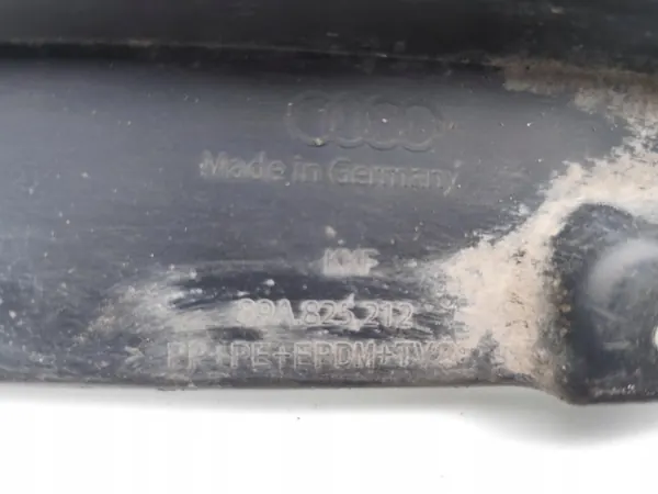 Panel de protección de umbral Audi Q4 OEM 89A825212 image 7
