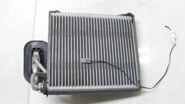 NISSAN JUKE F15 Núcleo del Calefactor 922001HF0A image 3