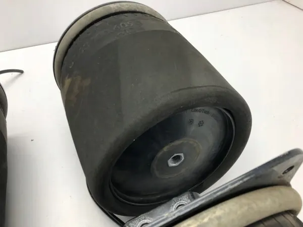 Molas de ar traseiras MAN TG3 Euro 6 OEM 81436006096 image 6