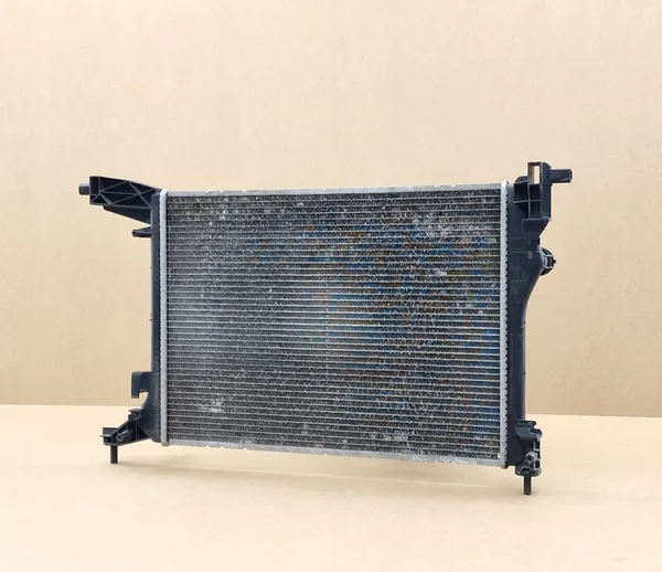 Radiador de Motor Fiat 500L Tipo image 2