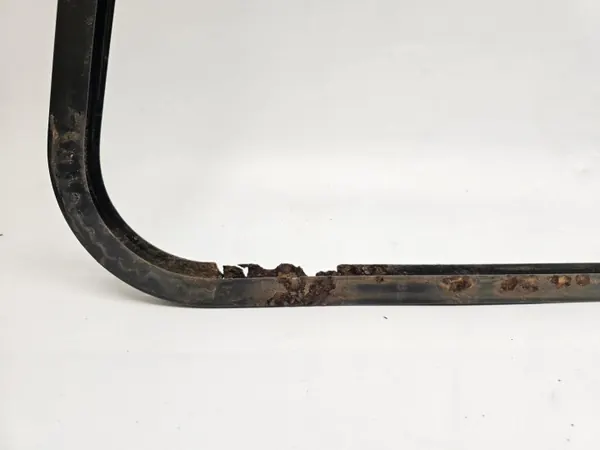 Nissan Patrol Y60 Long frame achter rechts glas OEM image 3