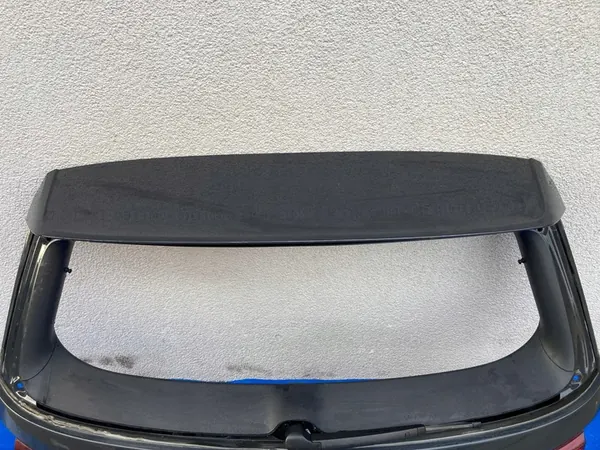 VW GOLF VII LIFT Takaluukku 2018 OEM 5G6827025Q image 2