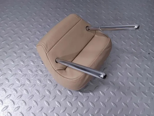 Bakre huvudstöd höger OEM 4G8885973C Audi A7 image 3