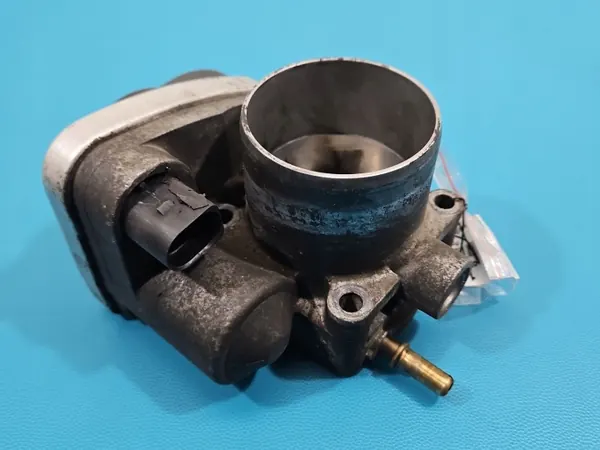 Kaasutin OEM 8200190230 Renault Megane II 1.6:lle image 2