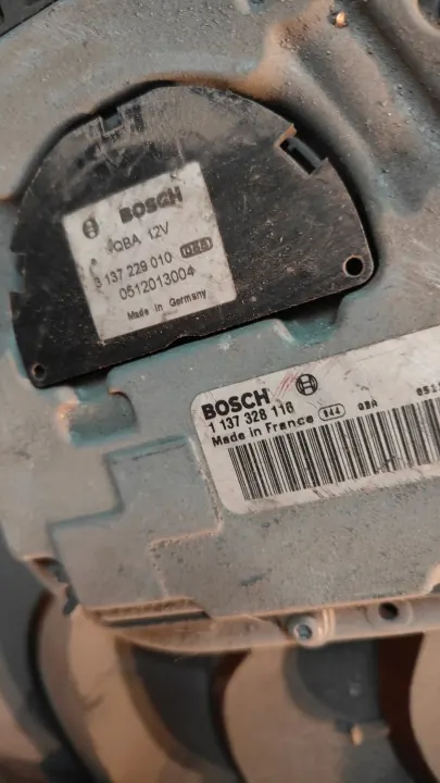 Volvo Kühlerlüftermotor OEM 1137328116 - Gebraucht image 3