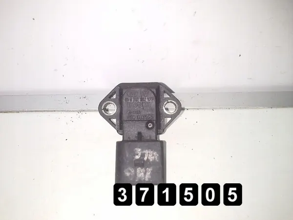 Sensor VW Passat OEM AM-371505 - Pieza Usada image 2