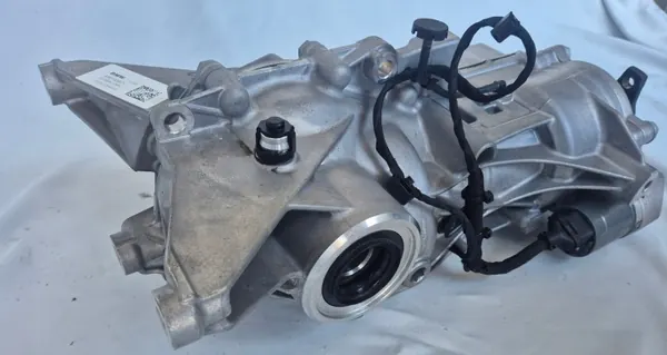 BMW X1 U11 Achterdifferentieel 8881536 OEM image 4