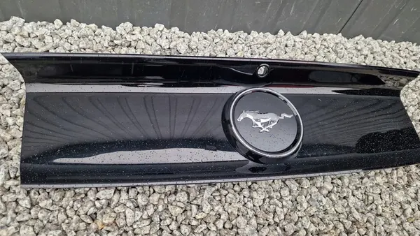 FORD MUSTANG 5.0 GT 2015-2018 Takaluukku image 4