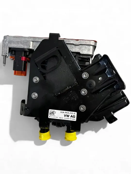 Skoda Enyaq iV Lämmönvaihdin OEM 1EA963231A image 3