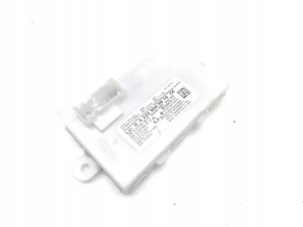 Peça Mercedes-Benz C63 AMG OEM A2229009915 image 9