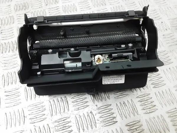 Écran de navigation Audi Q3 OEM 8U0857273B Occasion image 4