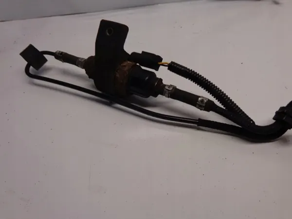 Webasto brandstofpomp Volvo XC70 2.4 D5 OEM 31261082 image 6