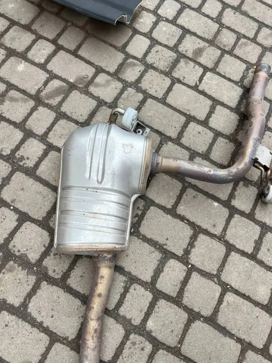 OEM 8W0253611K Audi A4 B9 1.4 TFSI Uitlaat Demper image 5
