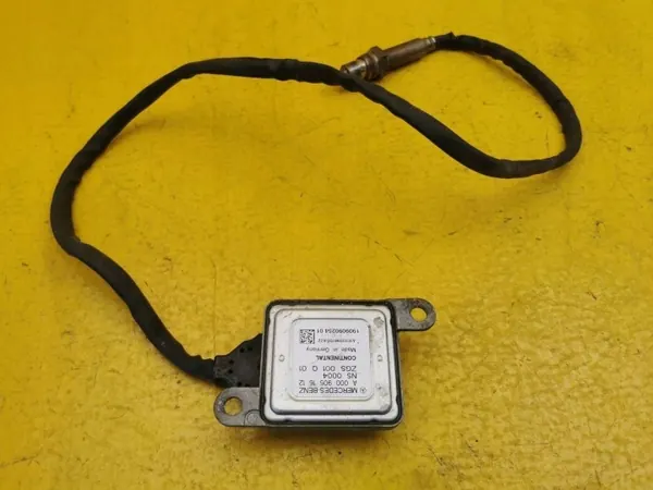 Mercedes-Benz OE A0009051612 Sensor NOx - Usado image 3