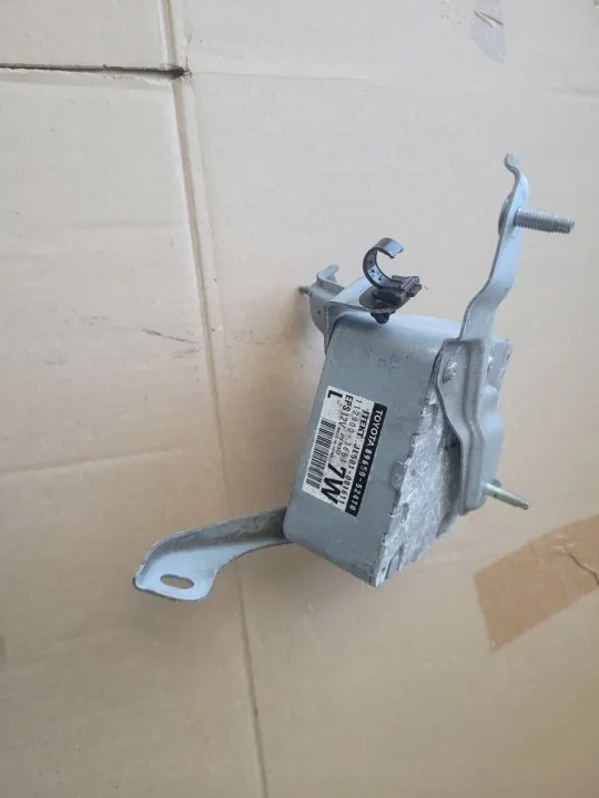Module direction assistée OEM 8965052470 pour Toyota Urban Cruiser image 2