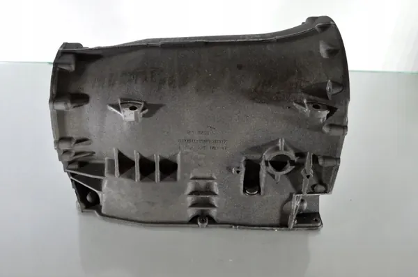 Porsche keskikotelo OEM 074.15 - Käytetty image 2