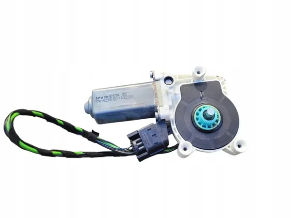 Motor de ventana delantero derecho Mercedes Vito W639 A0068204742 image 2