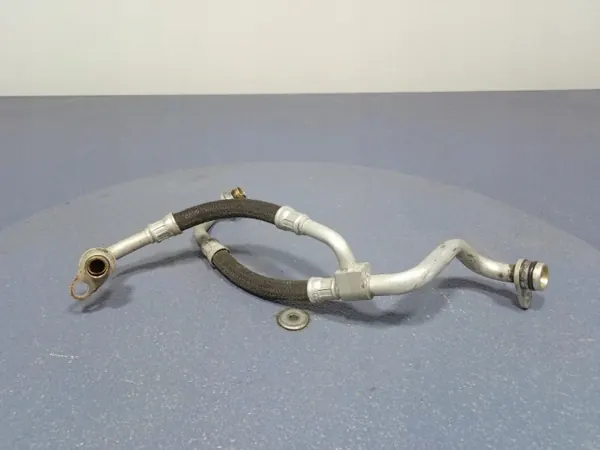Durite de refroidisseur d'huile Porsche OE 06M145140J image 3