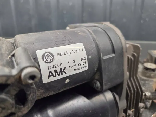 BMW OEM 6789937 Luchtveringcompressor E61 LCI image 10