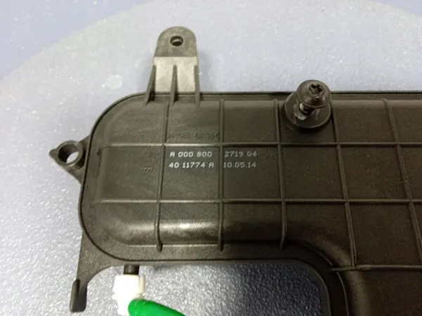 Mercedes Lufttank OEM A0008002719 för E-klass W212 image 4