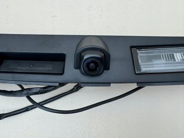 OEM 92501-2S500 Garniture Hayon Kia Ceed III image 5