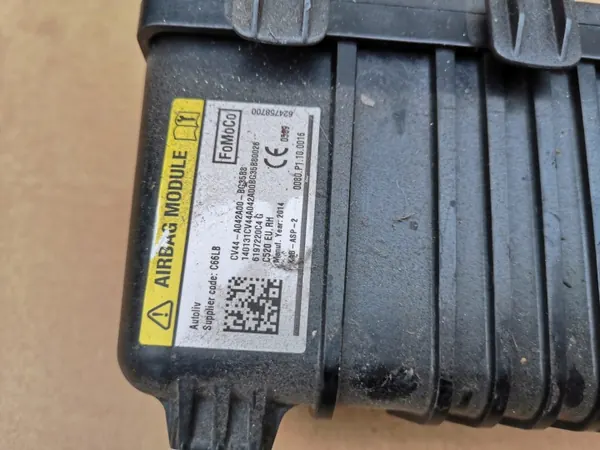 FORD KUGA MK2 knäairbag OEM - Begagnat skick image 3
