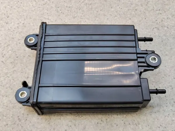 Filtre à charbon OEM 42035FG02046 pour Subaru Forester III image 2