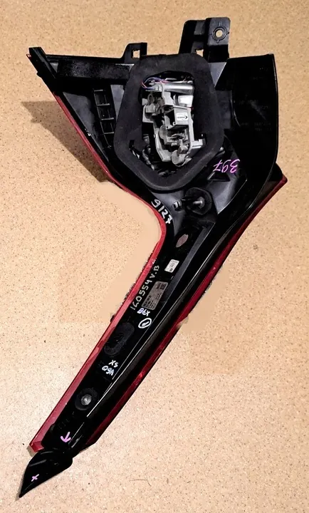 Lámpara trasera izquierda Volvo V60 31214963 image 5