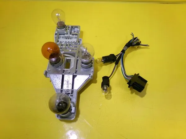 Höger baklampinsats Skoda Octavia II Kombi image 4