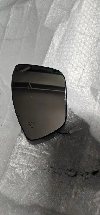 OEM 9839237980 Vasen peili-insertti Peugeot 208:lle image 2