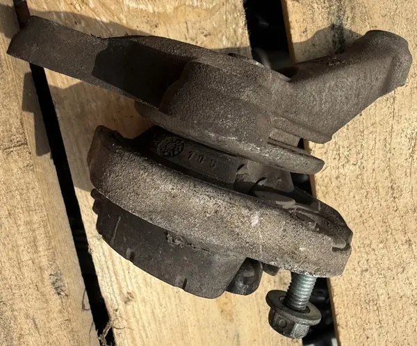 Transmission Mount Audi A4 B6 B7 8E0399115K image 7