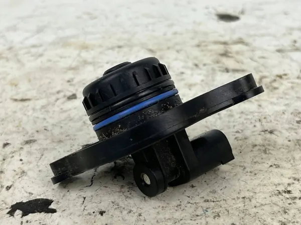 Gebrauchte BMW OE Einspritzteile OEM 106688693 image 4