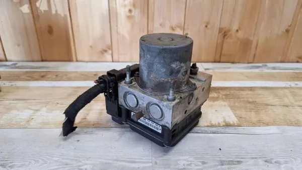 ABS-pump OEM 9653917180 för Peugeot 307 (2008) image 2