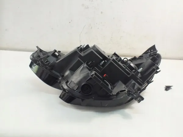 Oikea Ajovalo 260102686R Renault Megane IV image 9