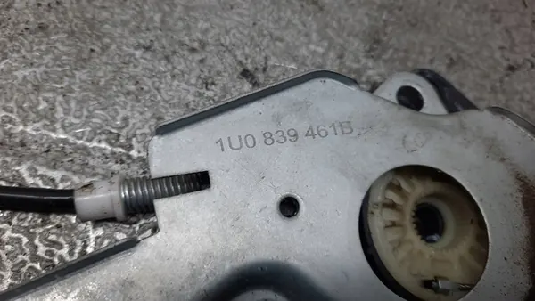 Elevador de vidro traseiro esquerdo Skoda Octavia I 99 1.8B HB image 3