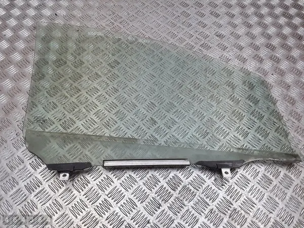 Toyota Yaris dörrglas OEM E643R007951 - Begagnad image 3