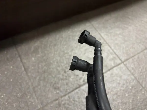 Pièces d'injecteur Ford Transit YC159K159BH image 2